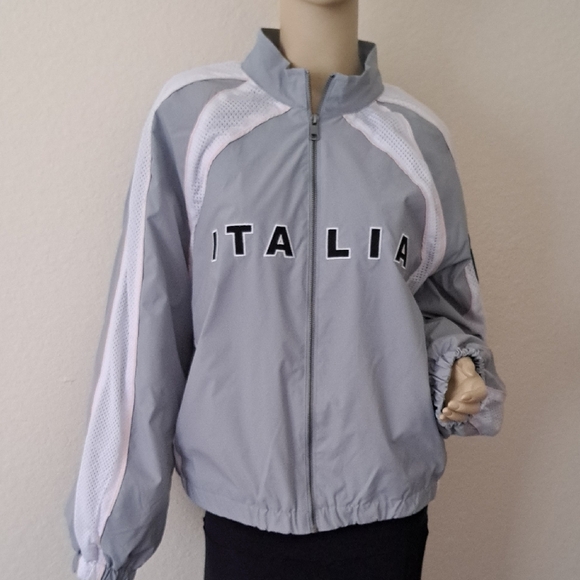 Gray and White Italia Jacket - Picture 7 of 11